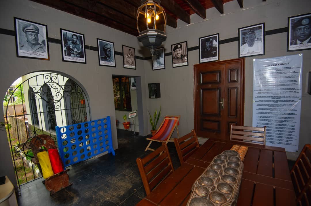the-colonial-veranda-games-area-connect-four-and-ayo